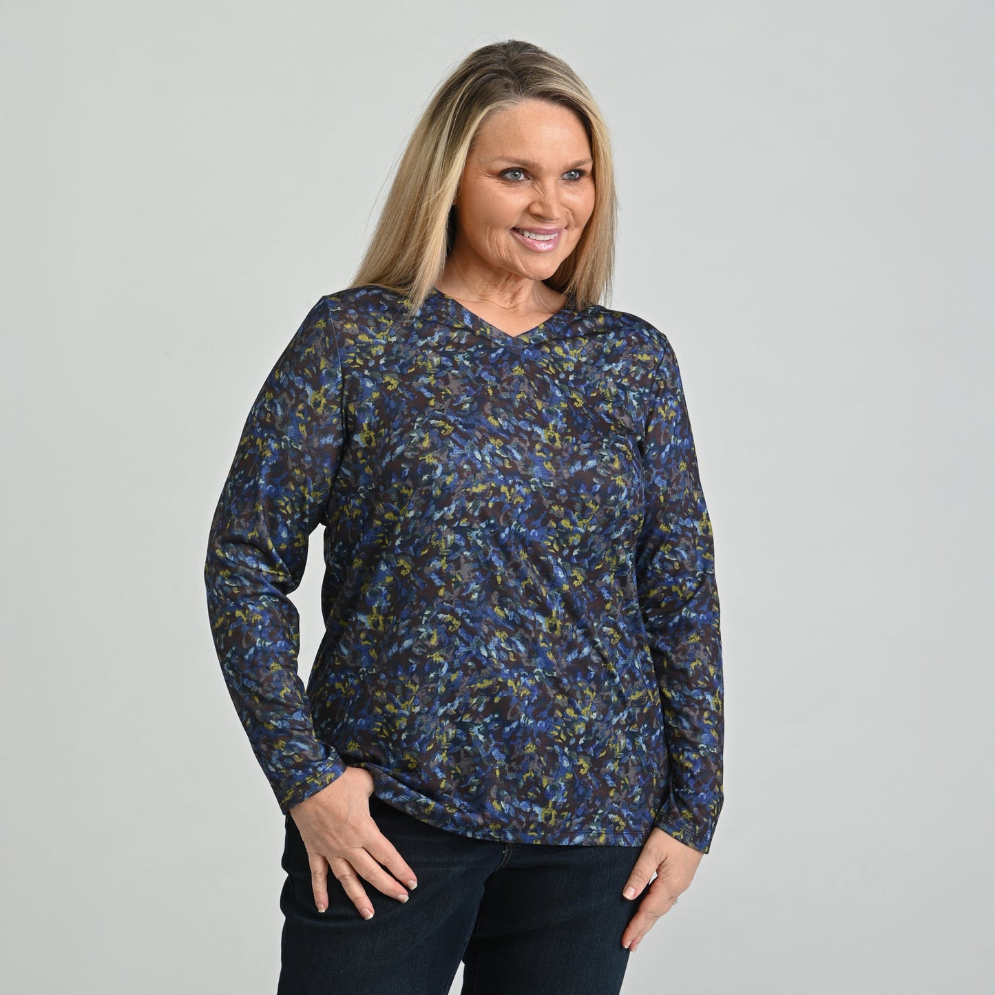 Christopher & Banks Abstract Print V Neck Long Sleeve Tee