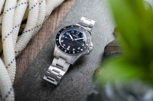 Dominatore Del Mare Men's 42mm Bandeira Quartz Bracelet Watch