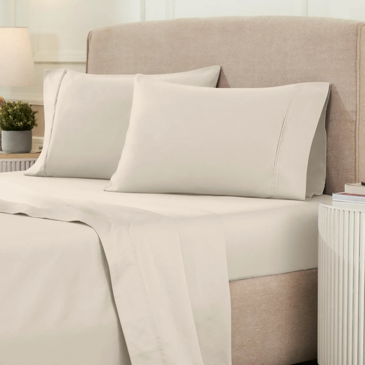 Superior 1200 Thread Count Egyptian Cotton Sateen Solid 4-Piece Sheet Set
