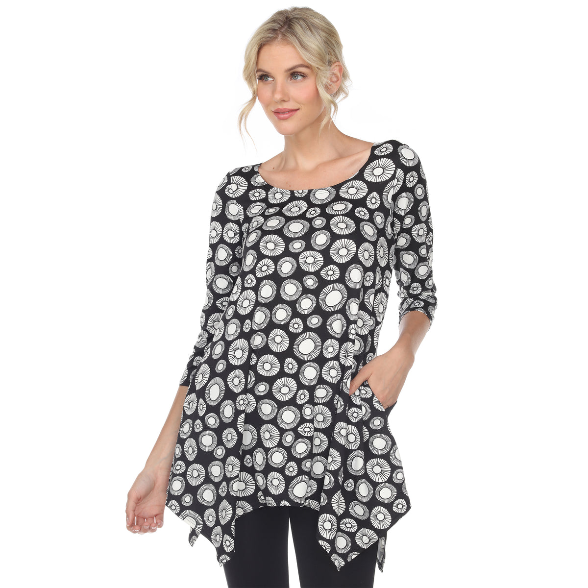 White Mark Women's Printed Geometric Circle Tunic Top