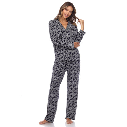 White Mark Women's Long-Sleeve Heart Print Pajama Set