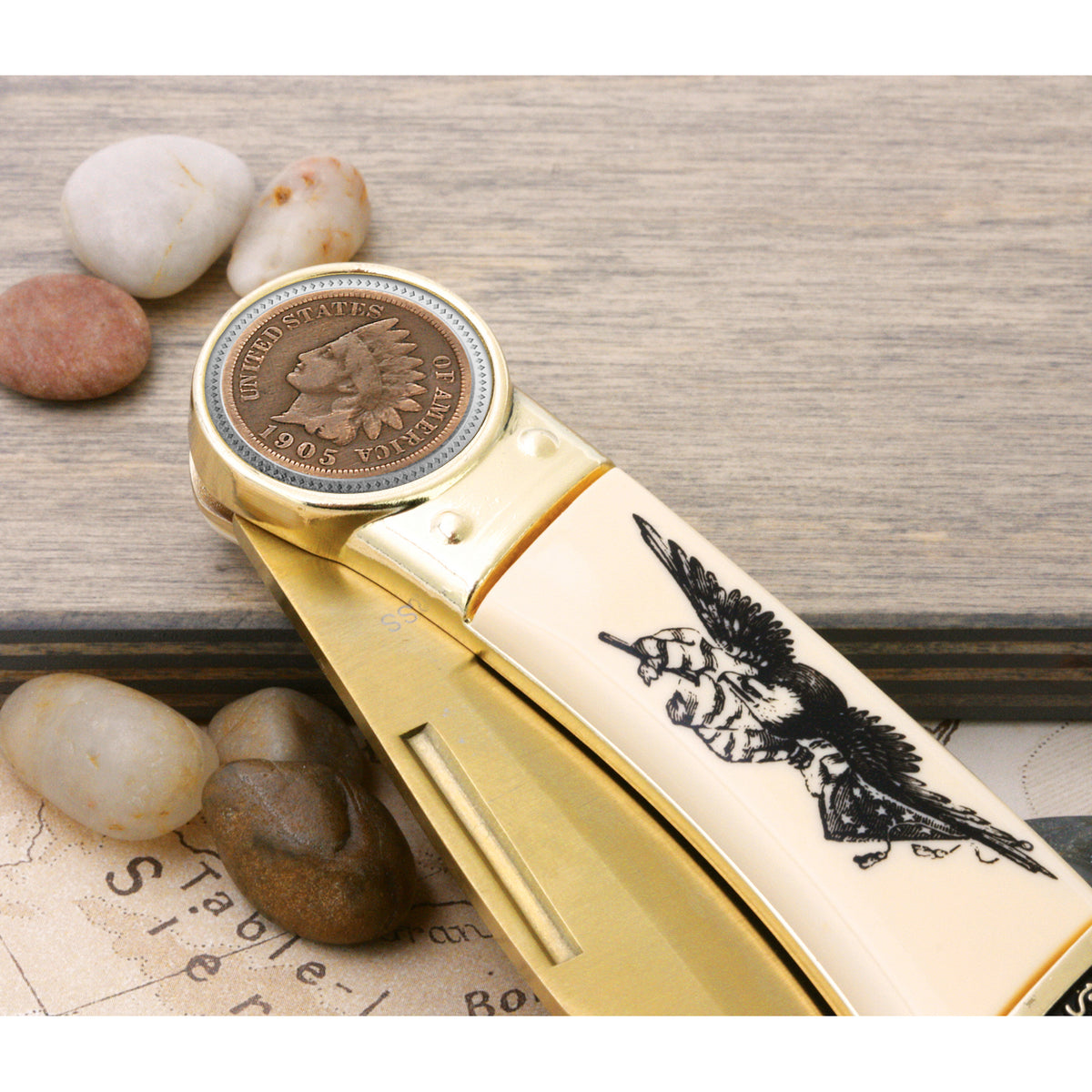 1859-1909 Indian Head Penny Pocket Knife w/ American Bald Eagle and United States Flag Design