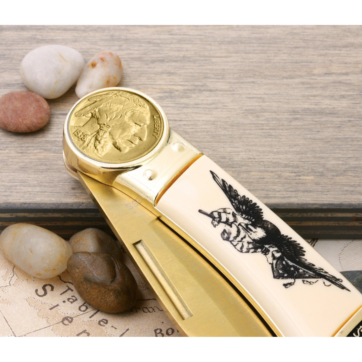 1913-1938 Gold-Layered Buffalo Nickel Pocket Knife w/ American Bald Eagle and United States Flag Design