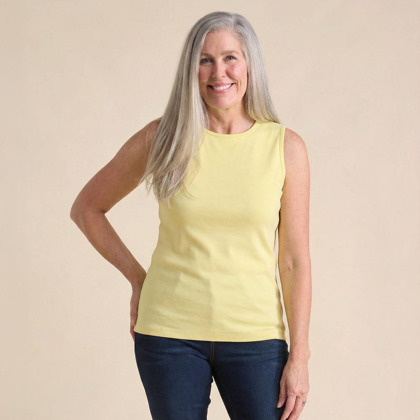 Christopher & Banks Women's Plus Size Sleeveless Crew Neck Perfect Tank
