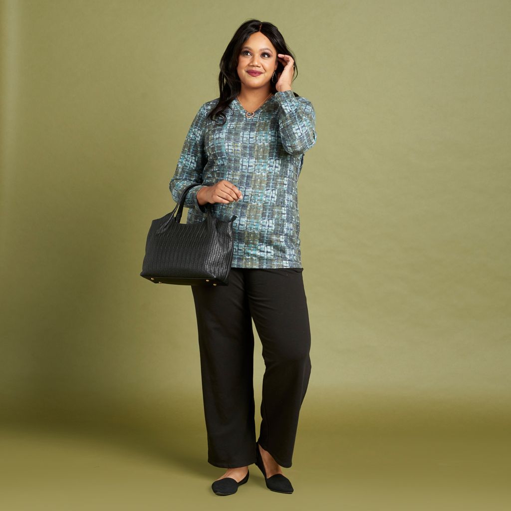 Christopher & Banks Plaid Print V Neck Long Sleeve Top