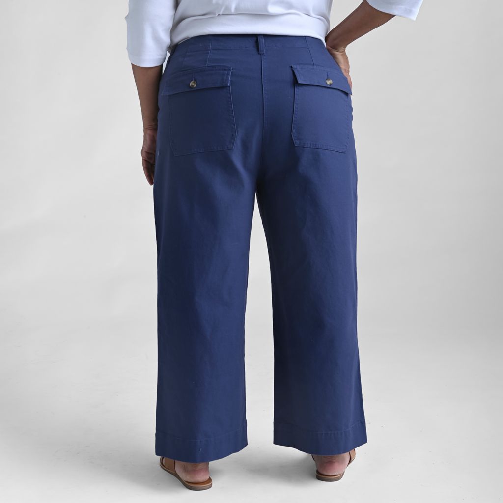 Christopher & Banks Relaxed Fit Wide Leg Crop Pant