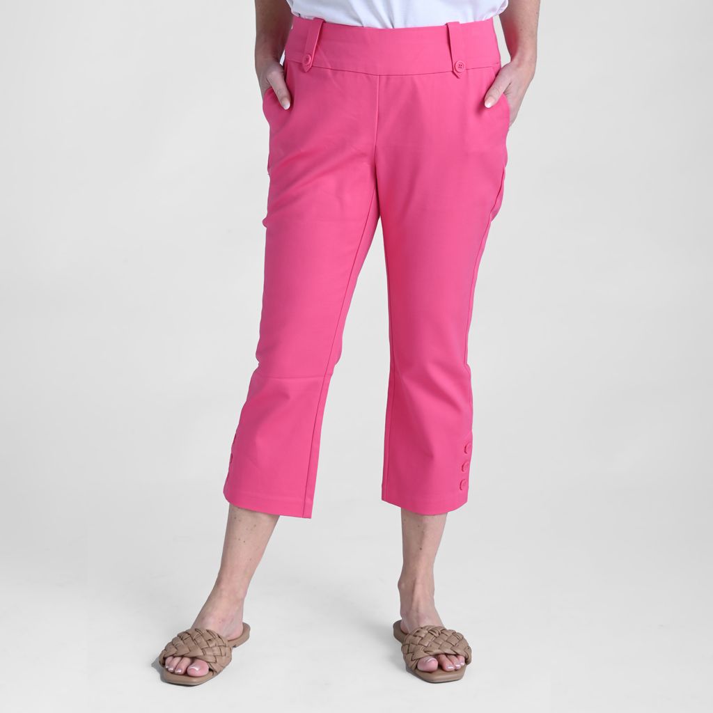 Christopher & Banks Signature Slimming Capri