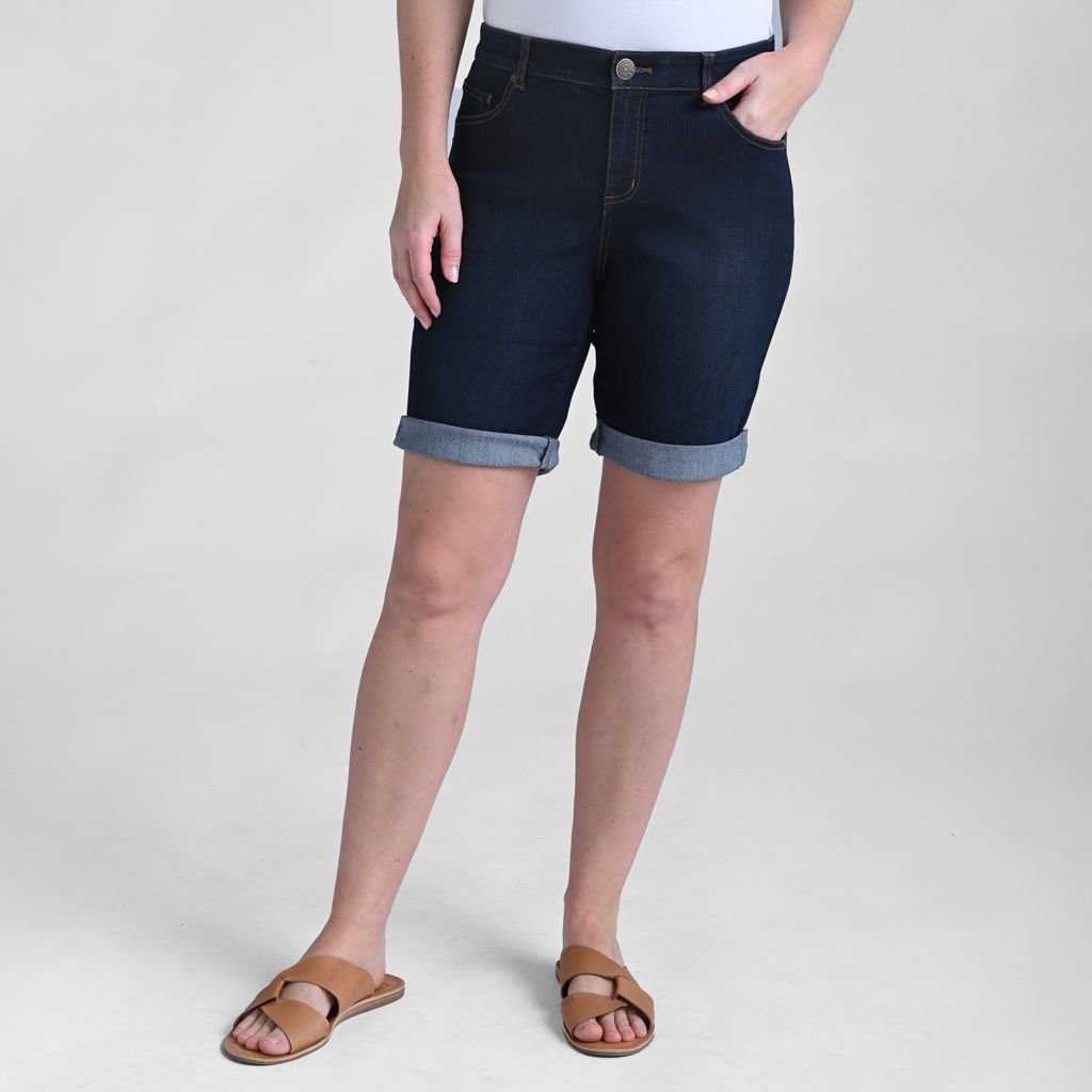 Christopher & Banks Women's Signature Slimming Shaped Fit Bermuda
