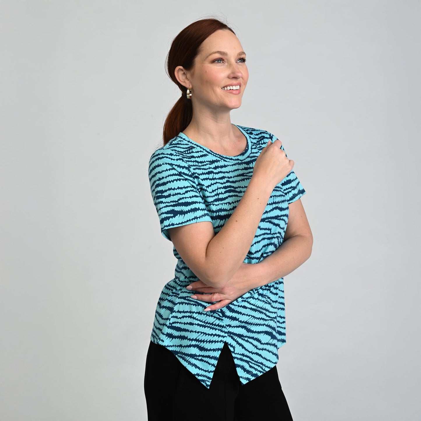 Christopher & Banks Relaxed Restyled Abstract Print Ruched Short Sleeve Tee