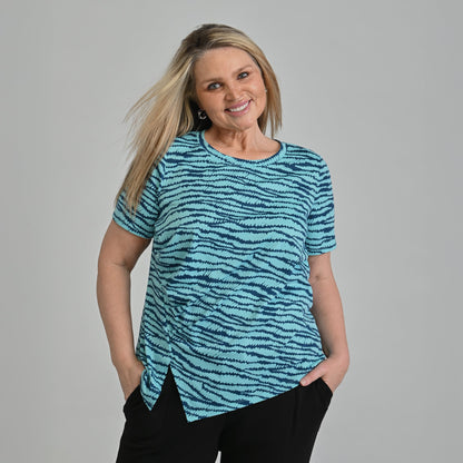 Christopher & Banks Relaxed Restyled Abstract Print Ruched Short Sleeve Tee