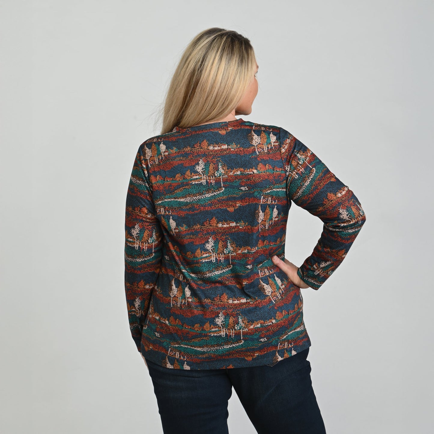 Christopher & Banks Scenic Print V Neck Long Sleeve Tee