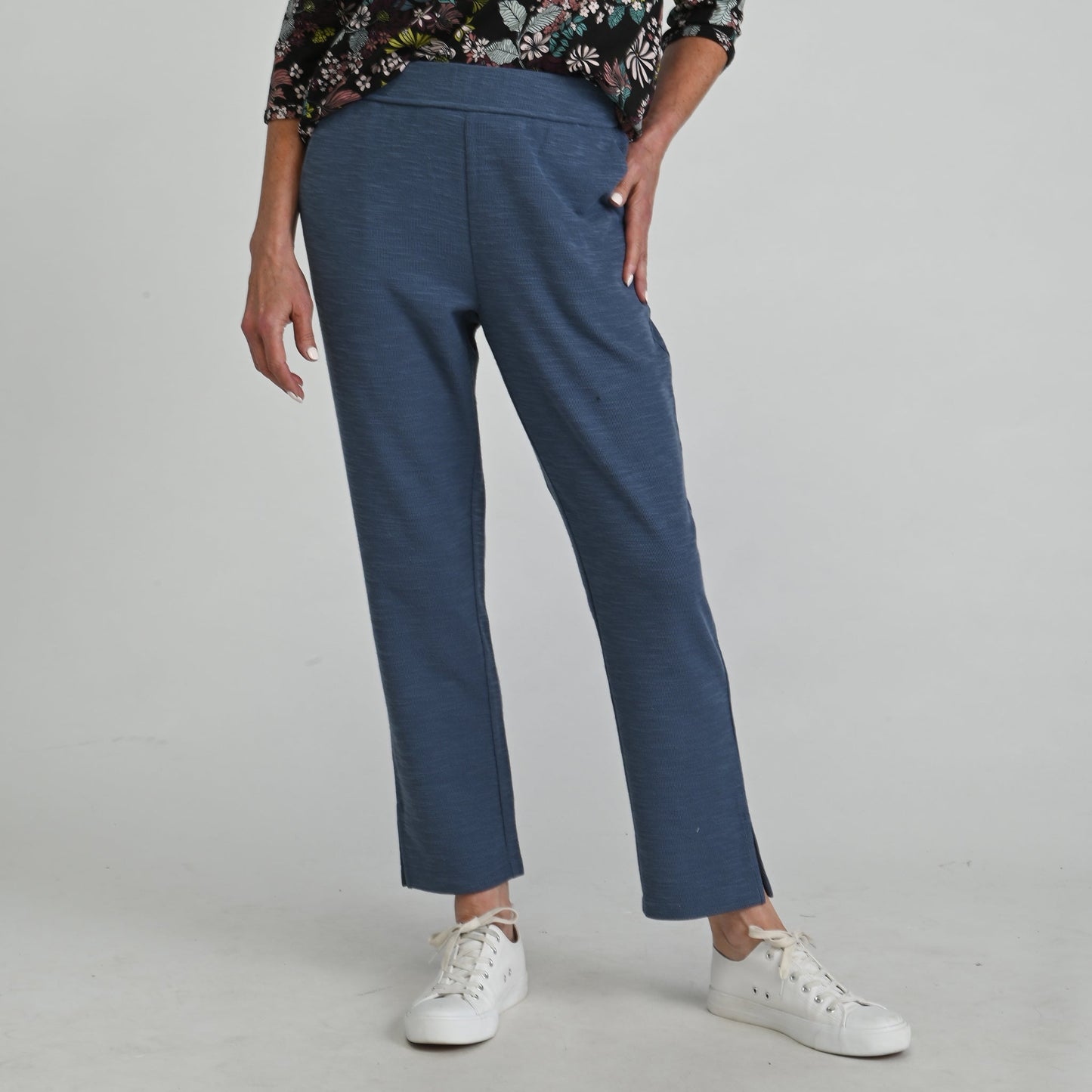Christopher & Banks Relaxed Restyled Ribbed Pull on Straight Leg Pant
