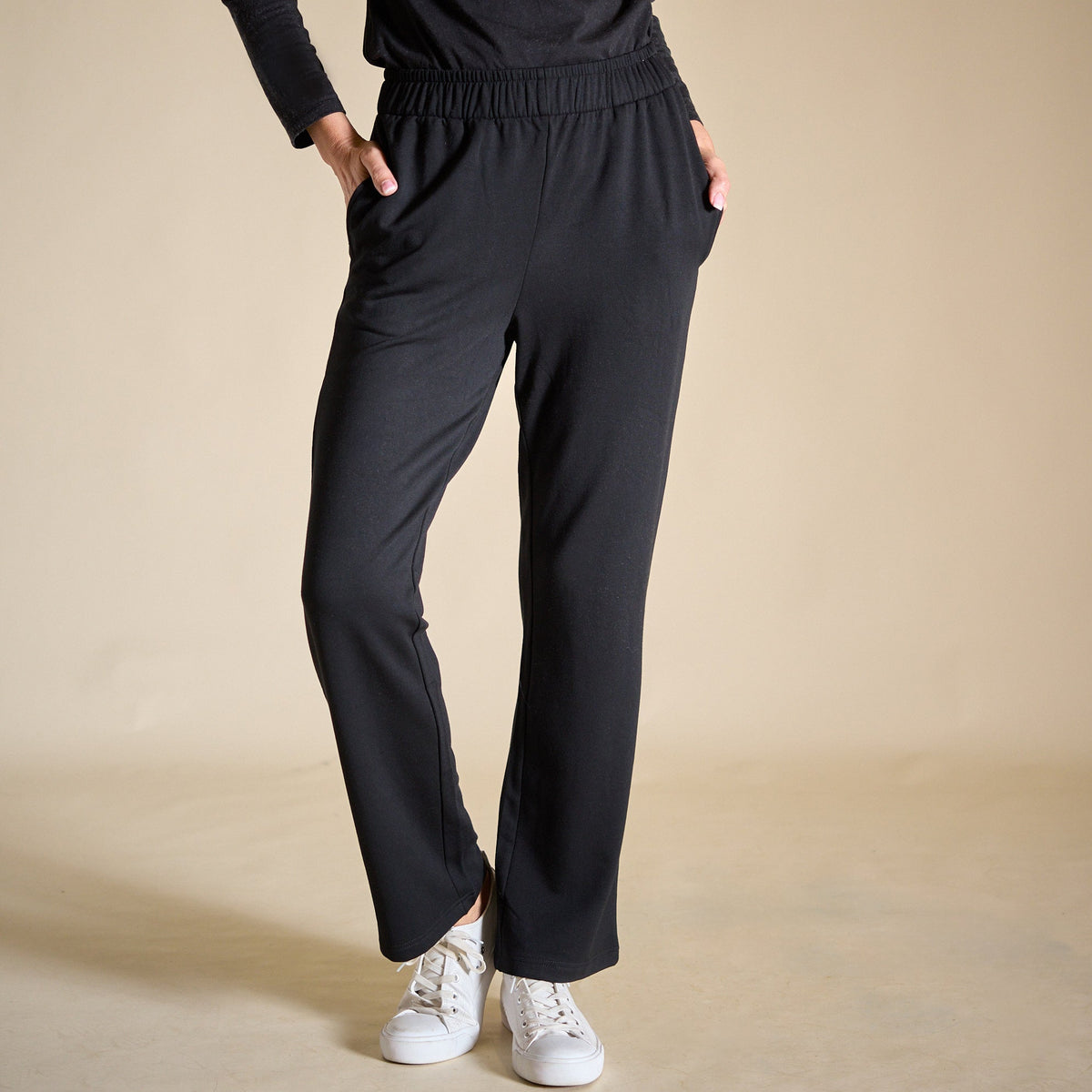 Christopher & Banks Relaxed Restyled Pull On Straight Leg Pant