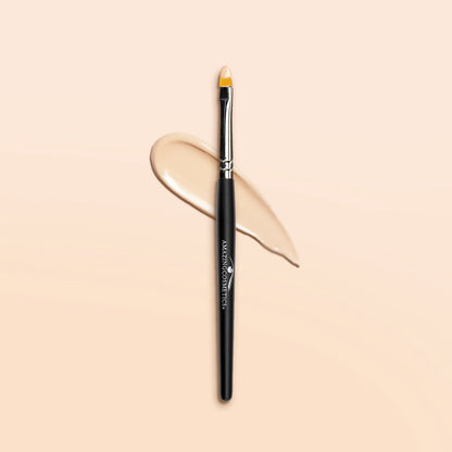 AmazingCosmetics Tapered Concealer Brush