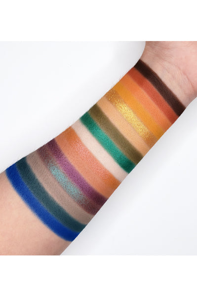 Crown Brush Chroma Eyeshadow Palette