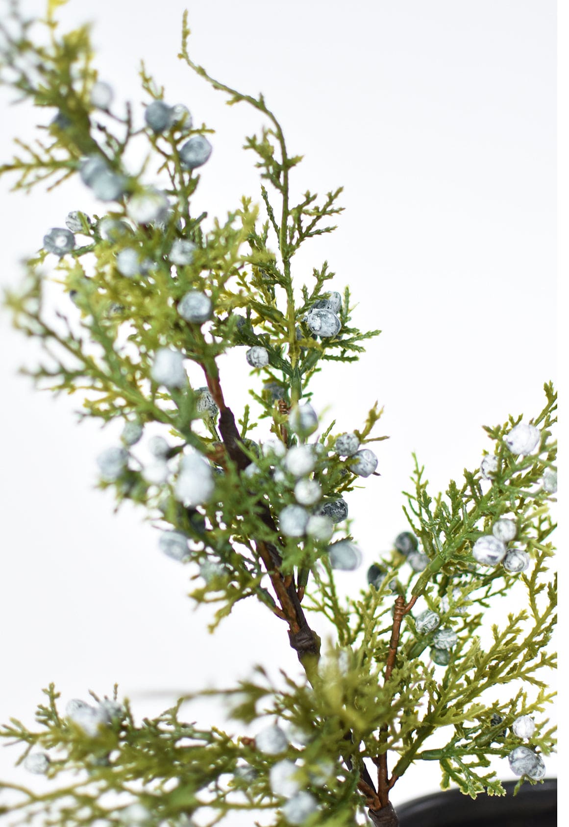 18" Faux Juniper Berry Greenery Stem