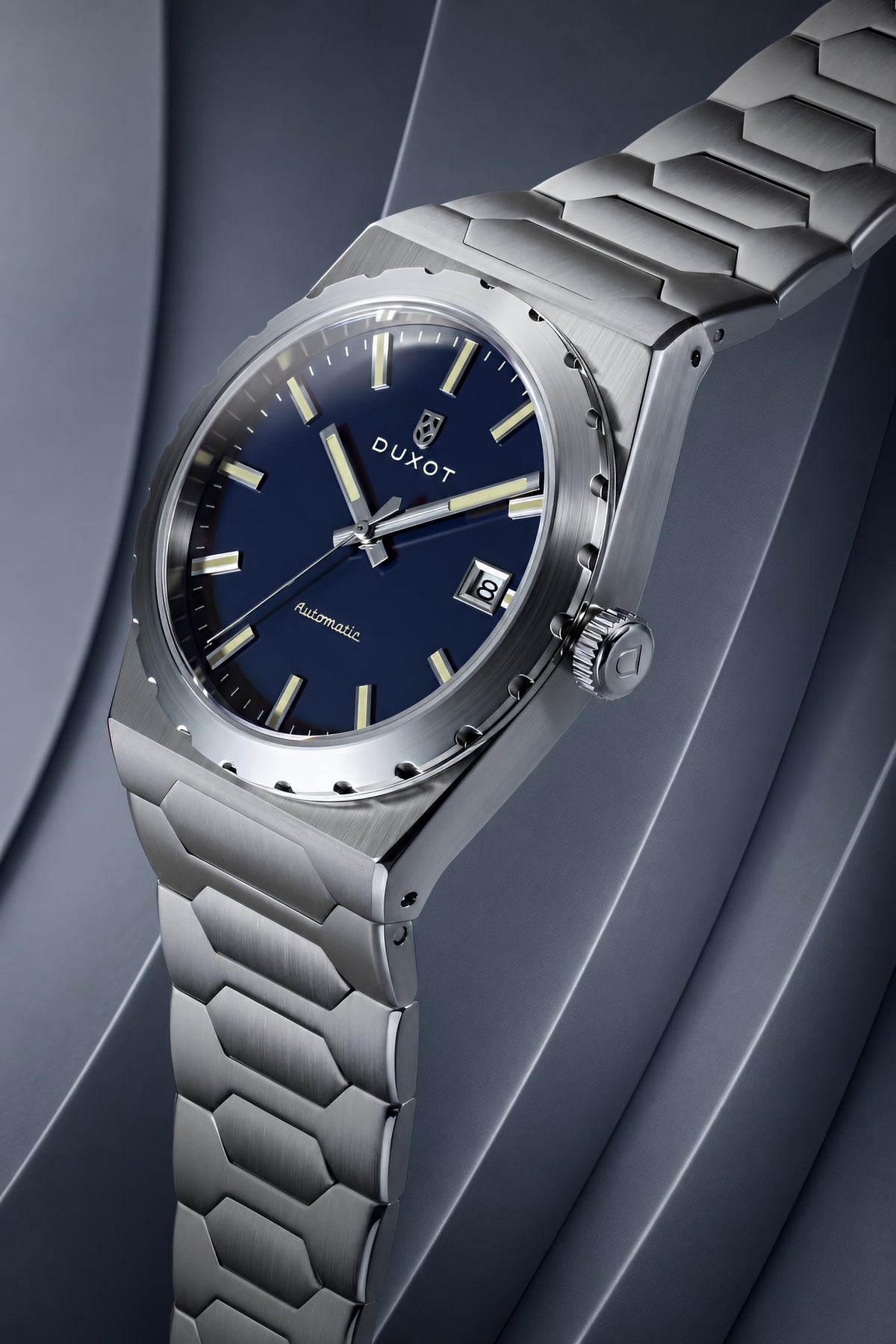 Duxot Men's 37mm Taranto Automatic Date Bracelet Watch
