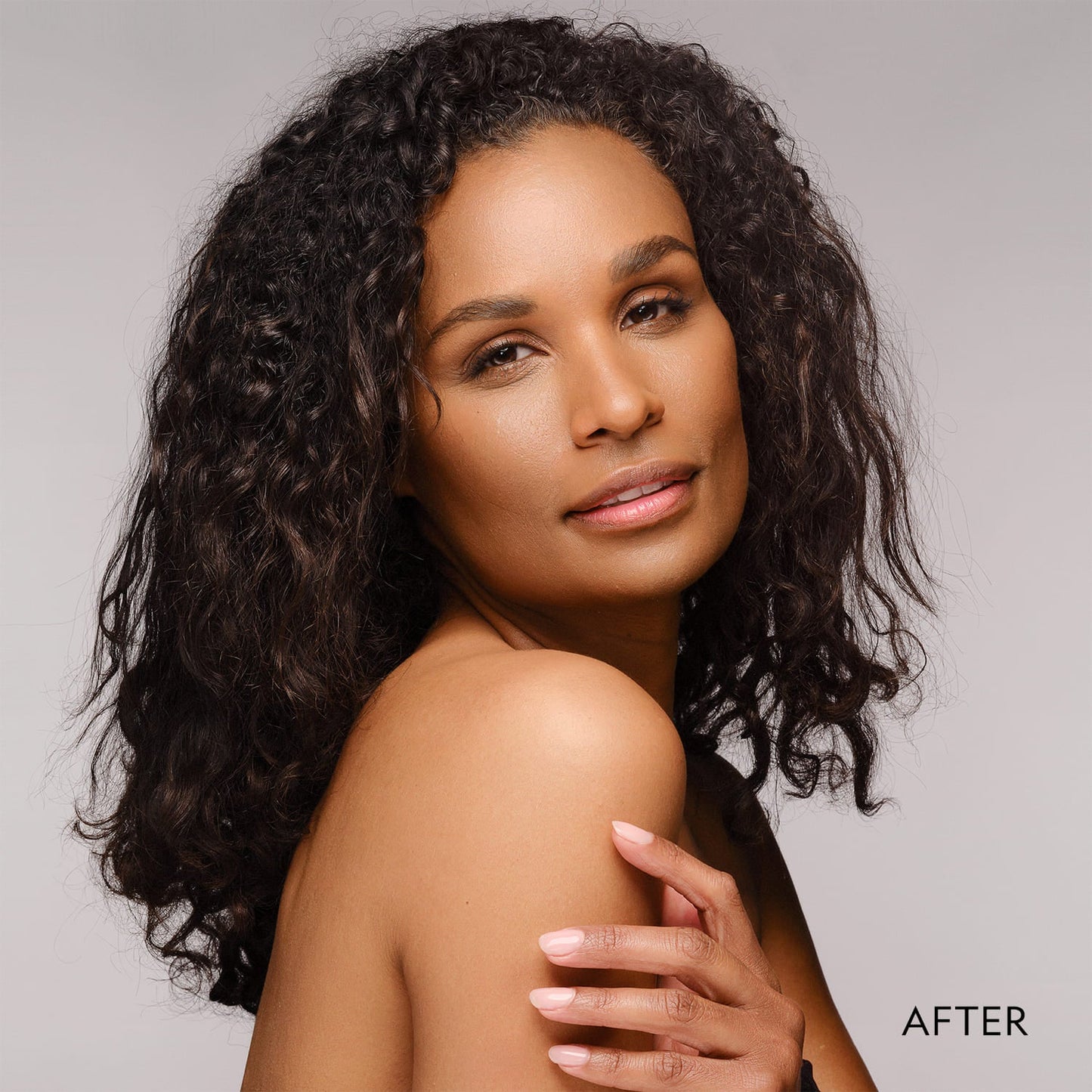 YENSA Super Serum Silk Matte Powder Peptide Foundation