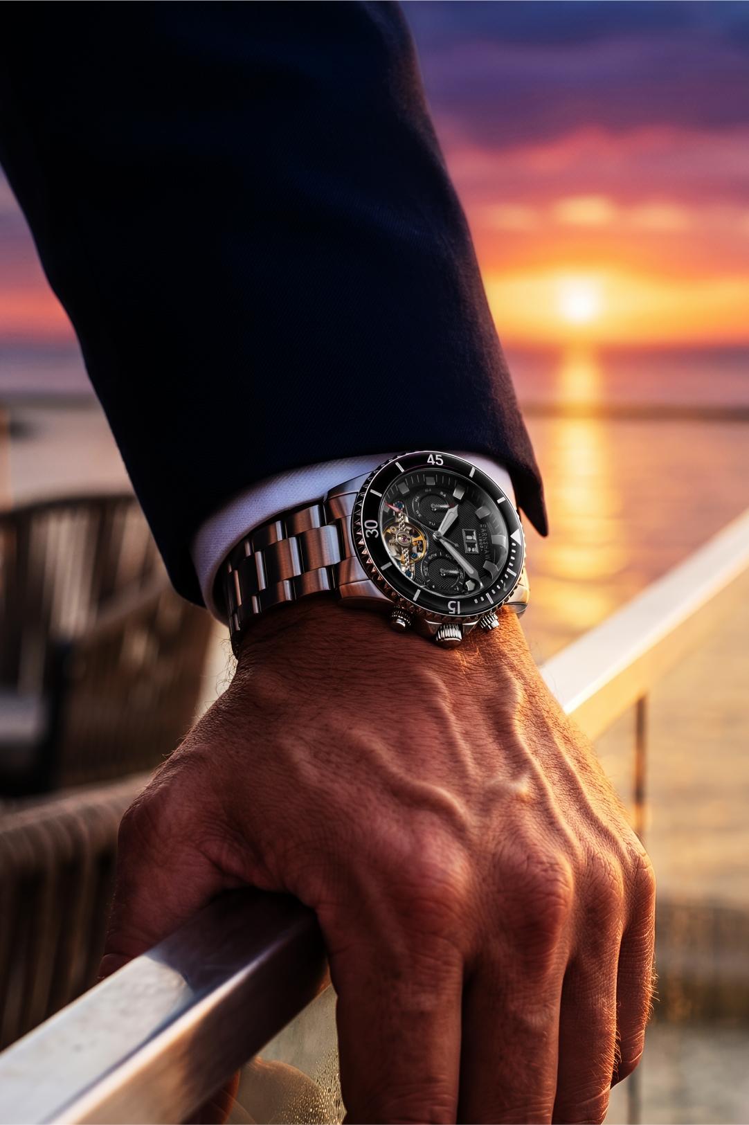 Thomas Earnshaw Men's 43mm Admiral Duncan Automatic Grand Date Calendar Silvertone Bracelet Watch