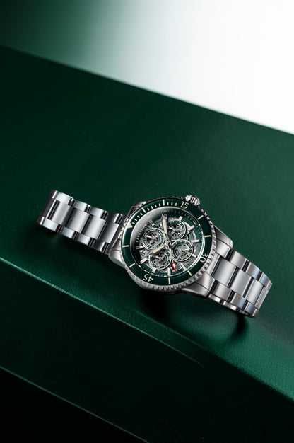 Thomas Earnshaw Men's 43mm Duncan Automatic Triple Calendar Bracelet Watch