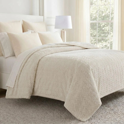 Superior "Hope" Textured Chevron and Herringbone 
Pattern Fleece Blanket