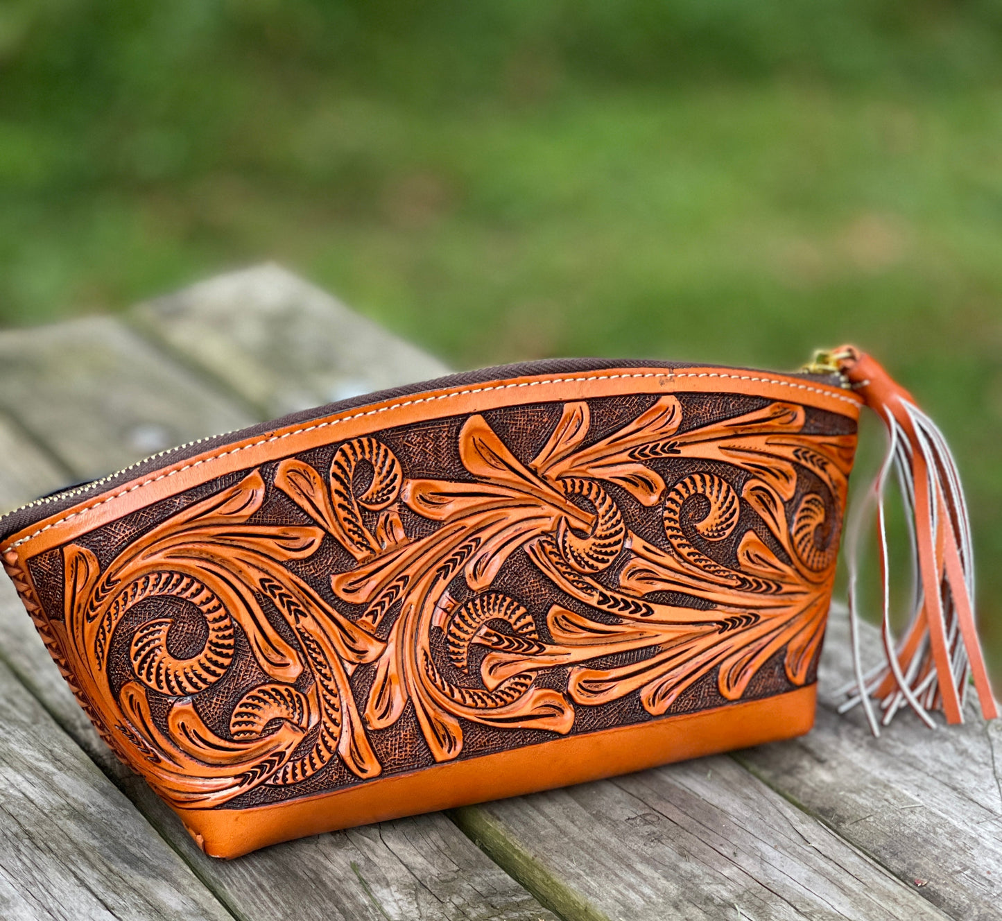 ALLE Handbags Cosmetic Hand-Tooled Leather Bag
