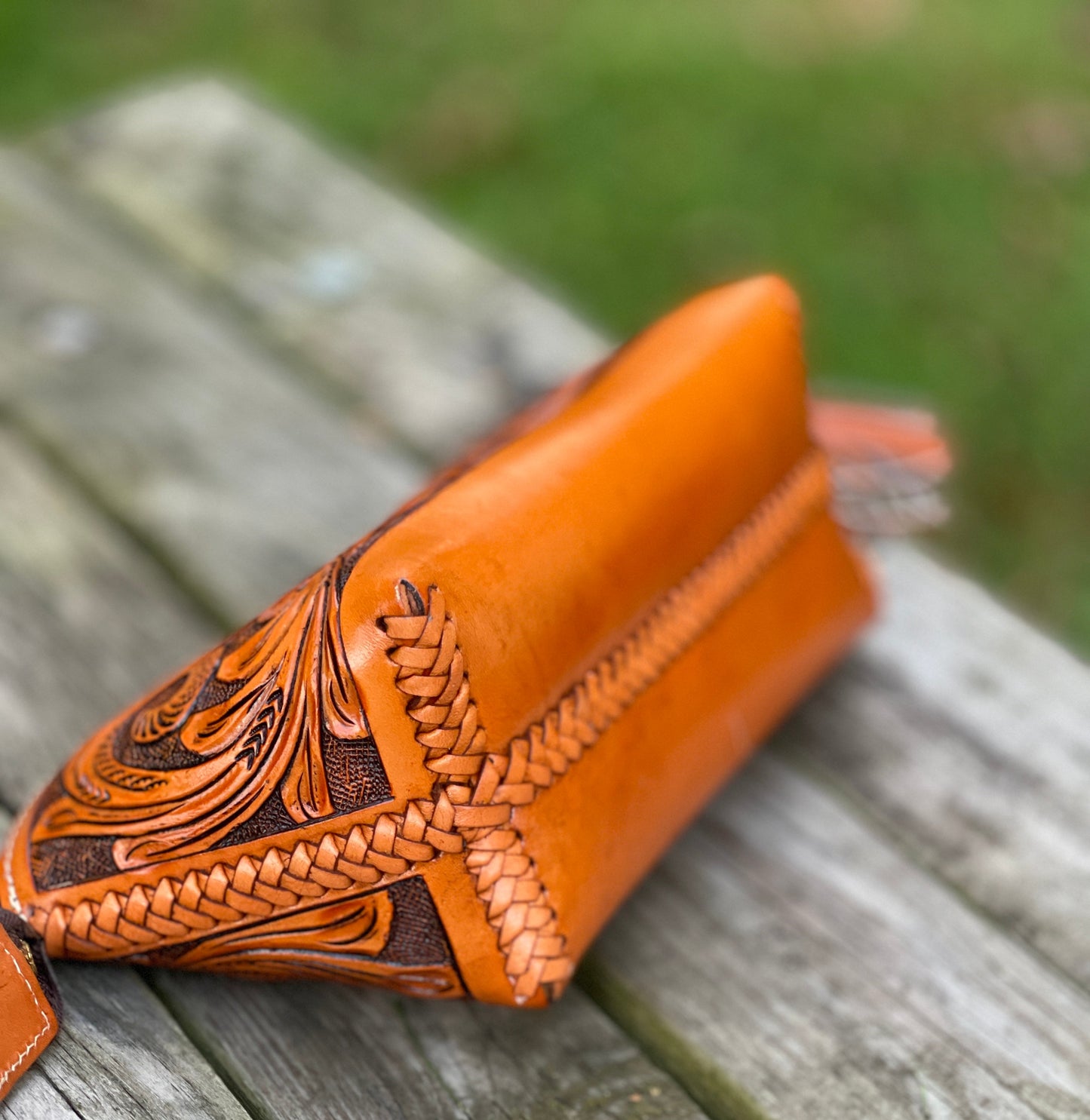 ALLE Handbags Cosmetic Hand-Tooled Leather Bag