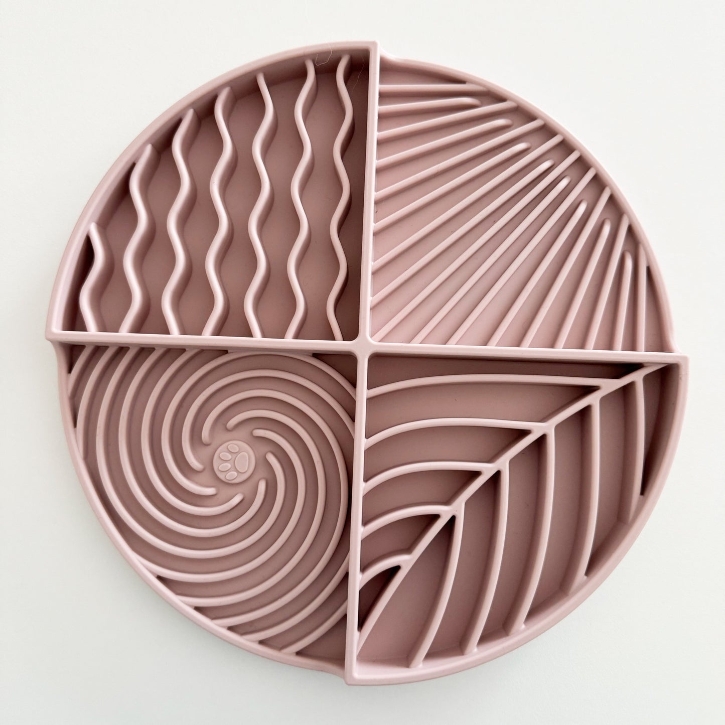 Furlou Circle Lick Mat Dog Feeder