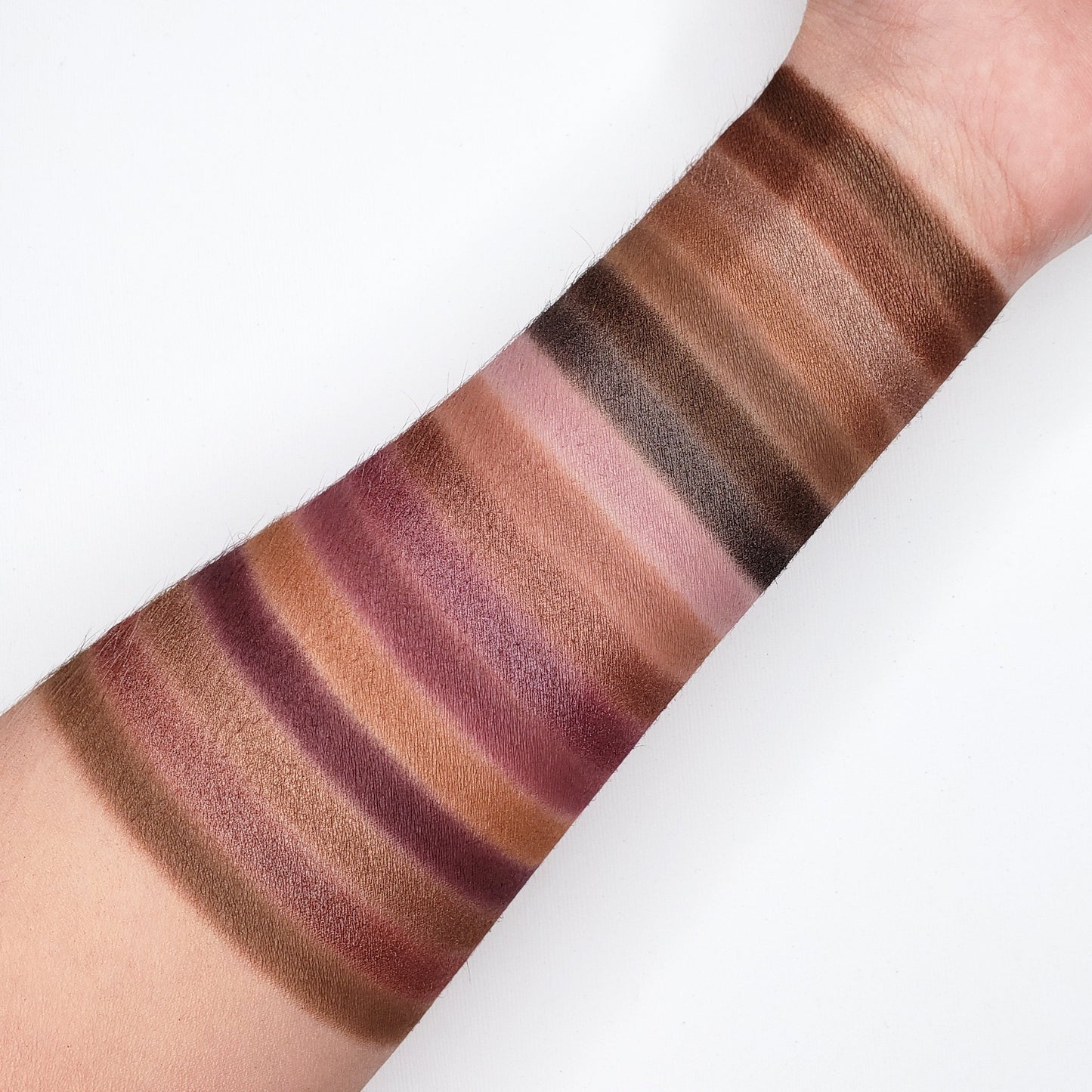 Crown Brush Neutral & Mauve Toned Java Collection Eyeshadow Palette