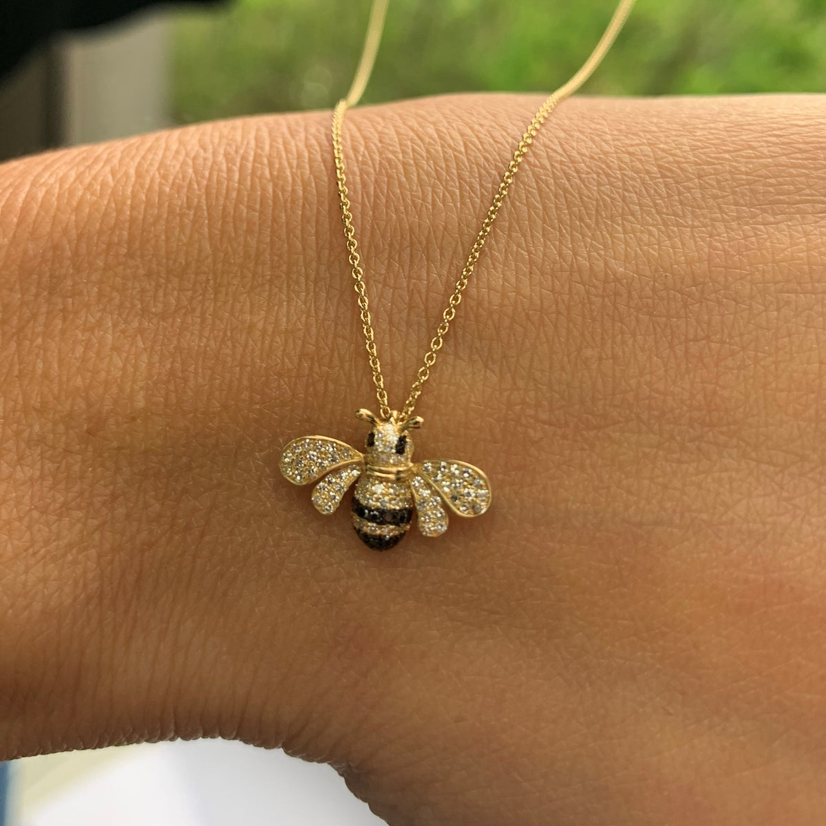 Sabrina Designs 14K Gold 0.21ctw Black & White Diamond Bumble Bee Pendant with Chain