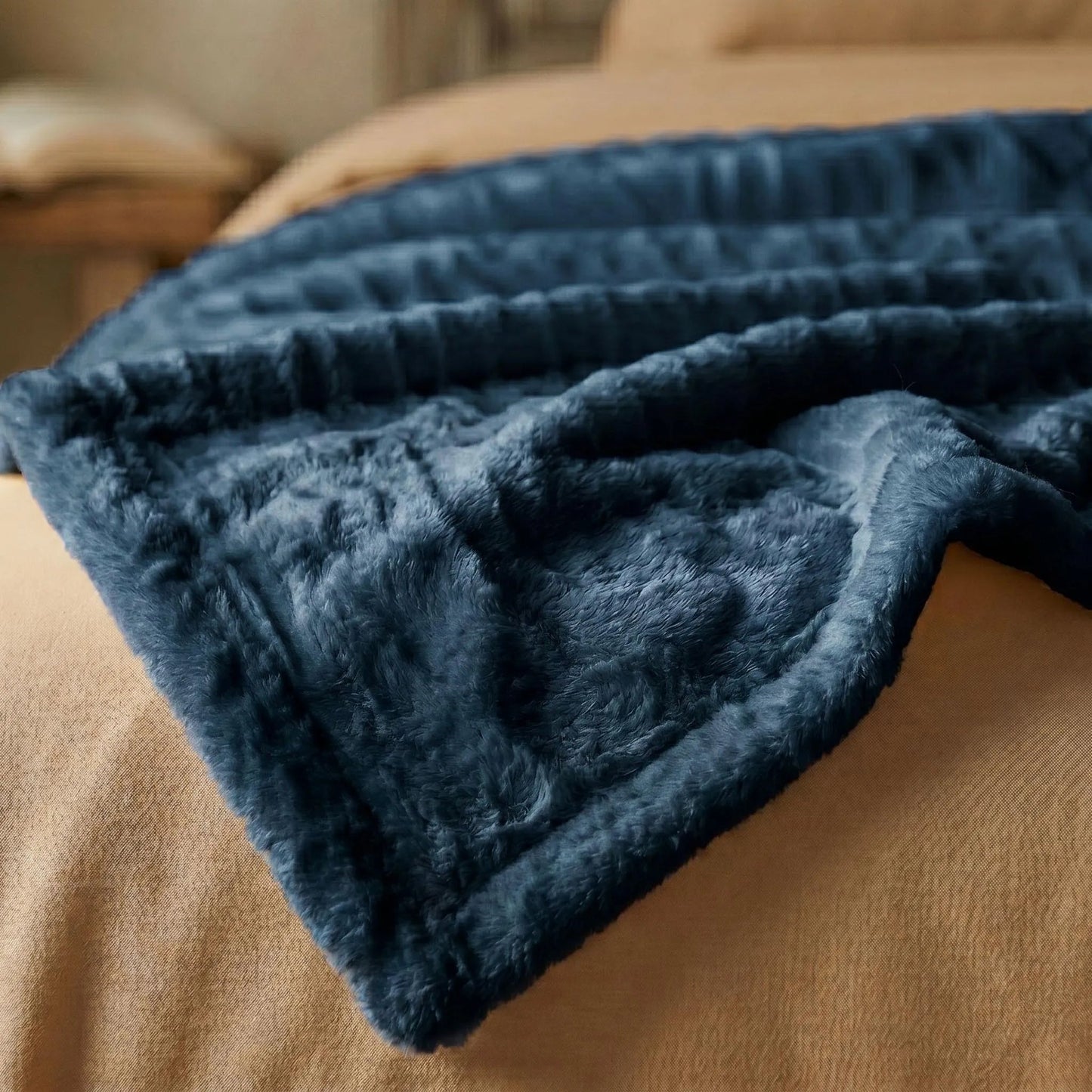 Superior "Kacey" Ribbed Ultra-Soft Fluffy 
Fleece Blanket