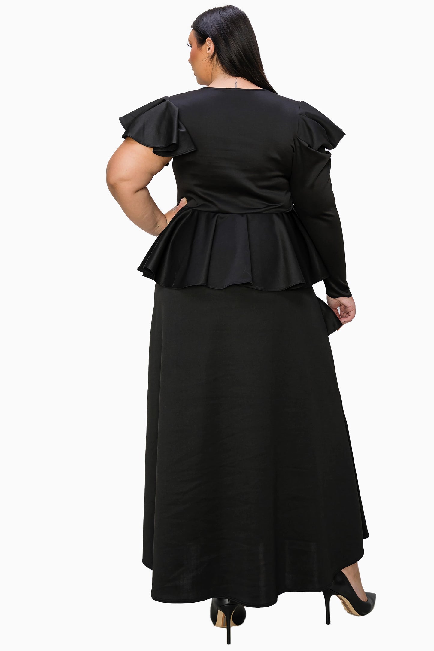 L I V D Women's Plus Size Vivienne Ruffled Maxi Dress