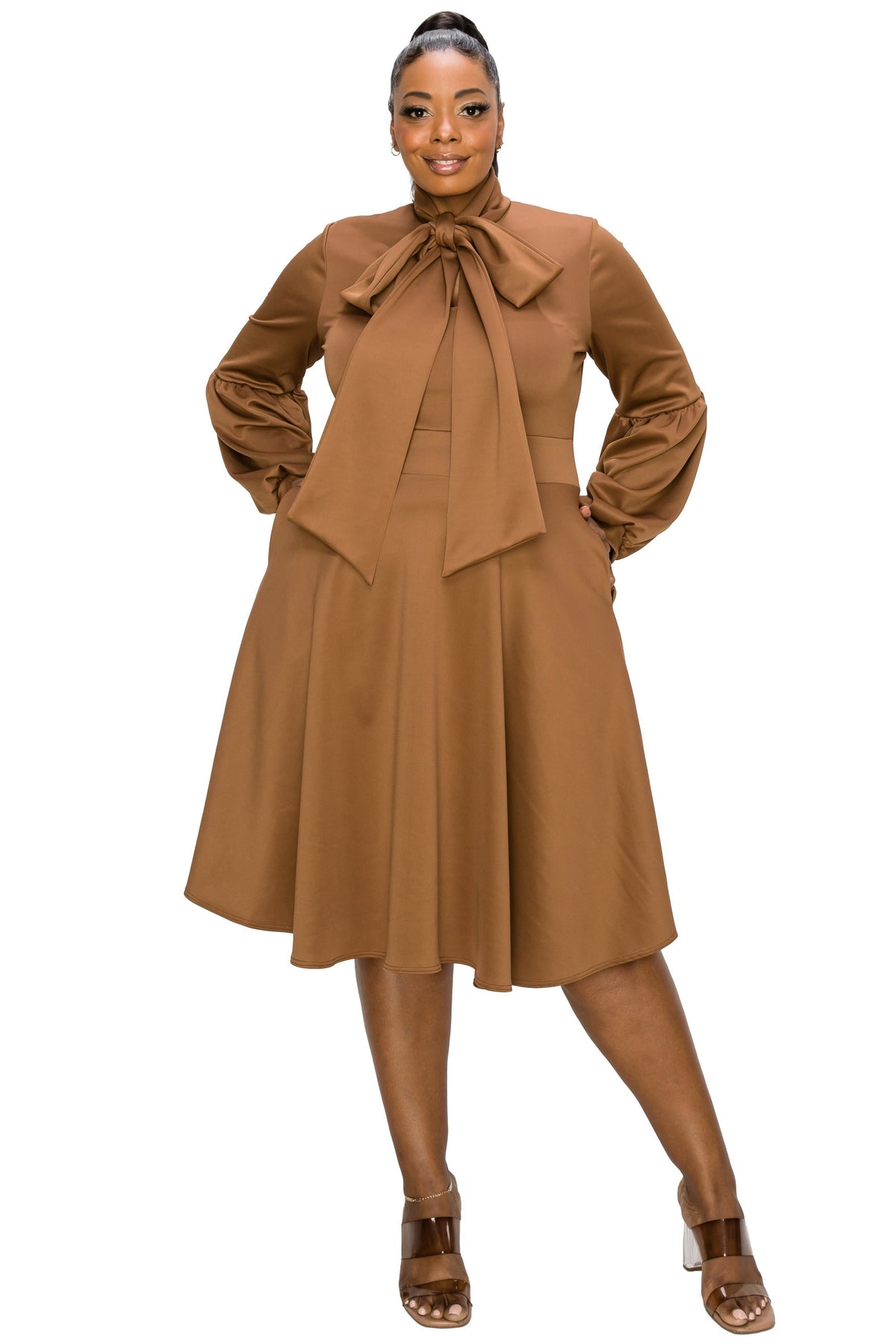 L I V D Women's Plus Size Bekah Flare Pocket Dress