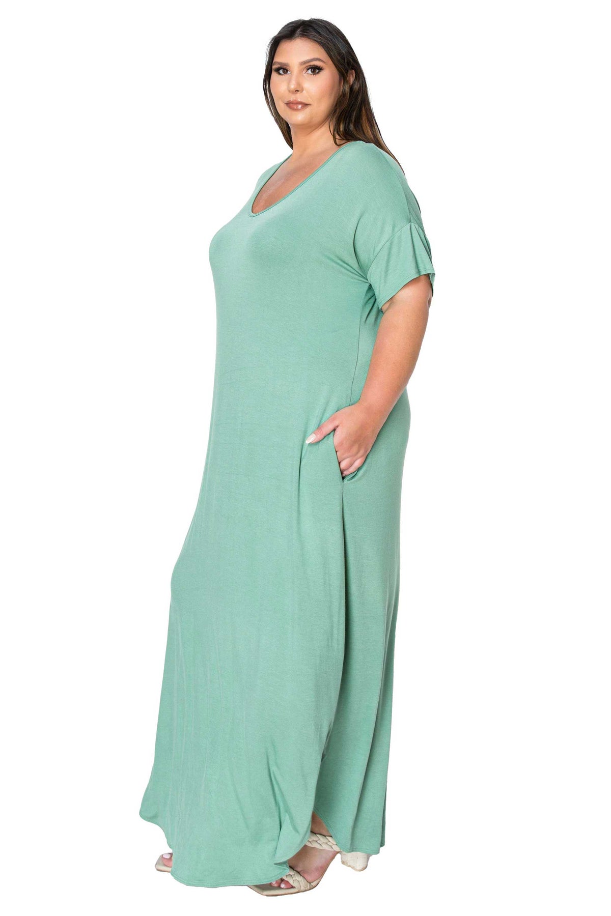 L I V D Women's Plus Size Scarlett Maxi Pocket Dress