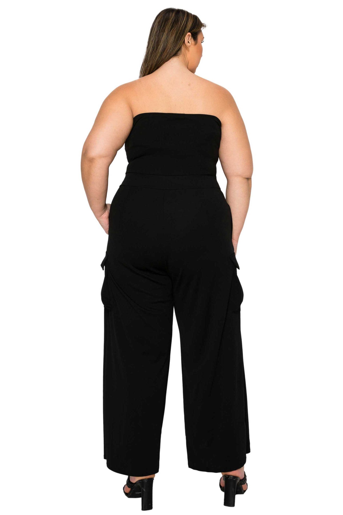 L I V D Women's Plus Size Yumi Sleeveless Cargo Jumpsuit