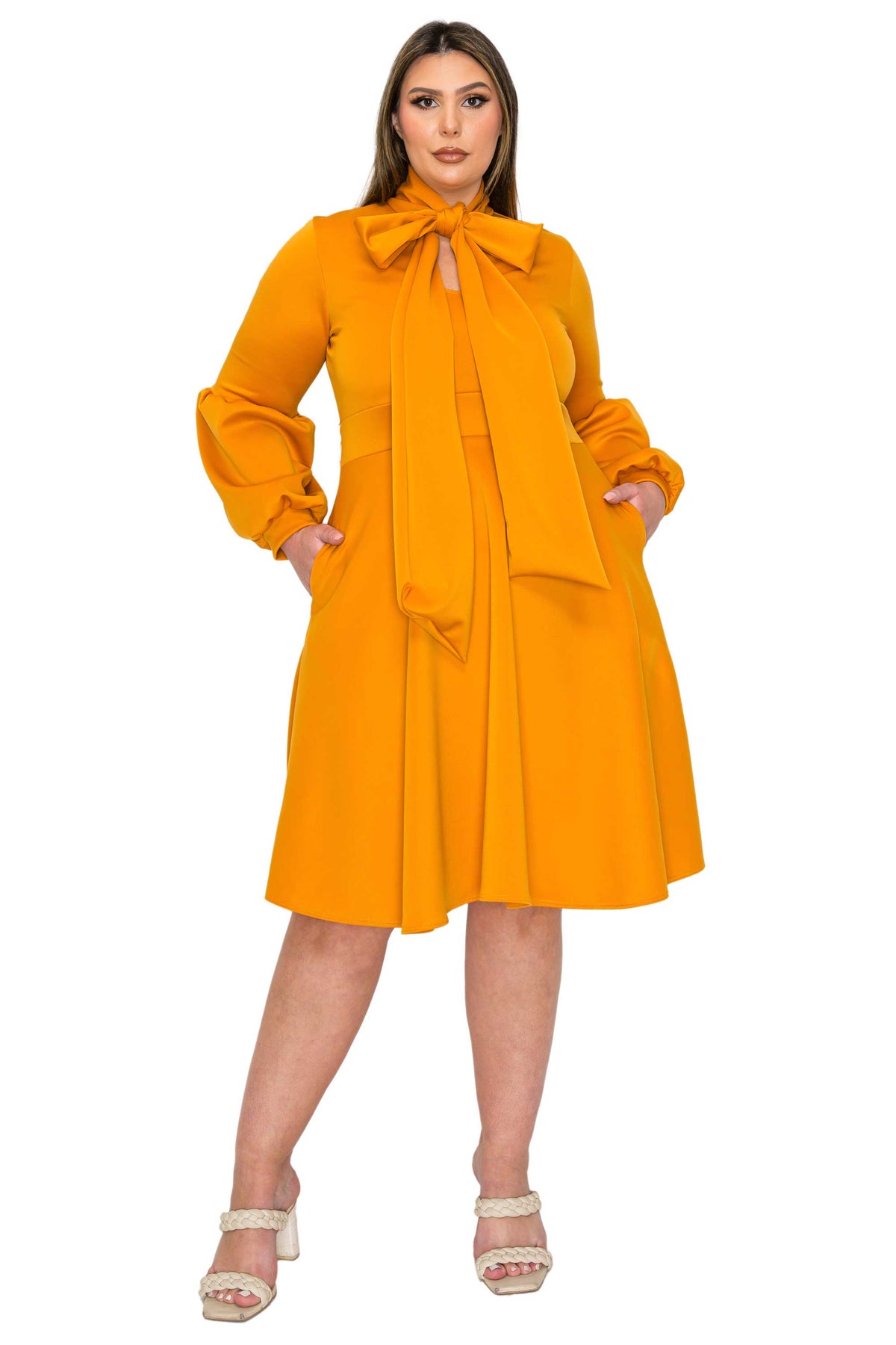 L I V D Women's Plus Size Bekah Flare Pocket Dress