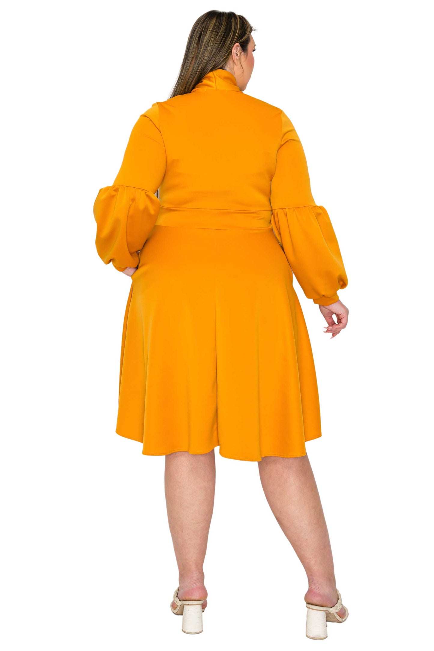 L I V D Women's Plus Size Bekah Flare Pocket Dress