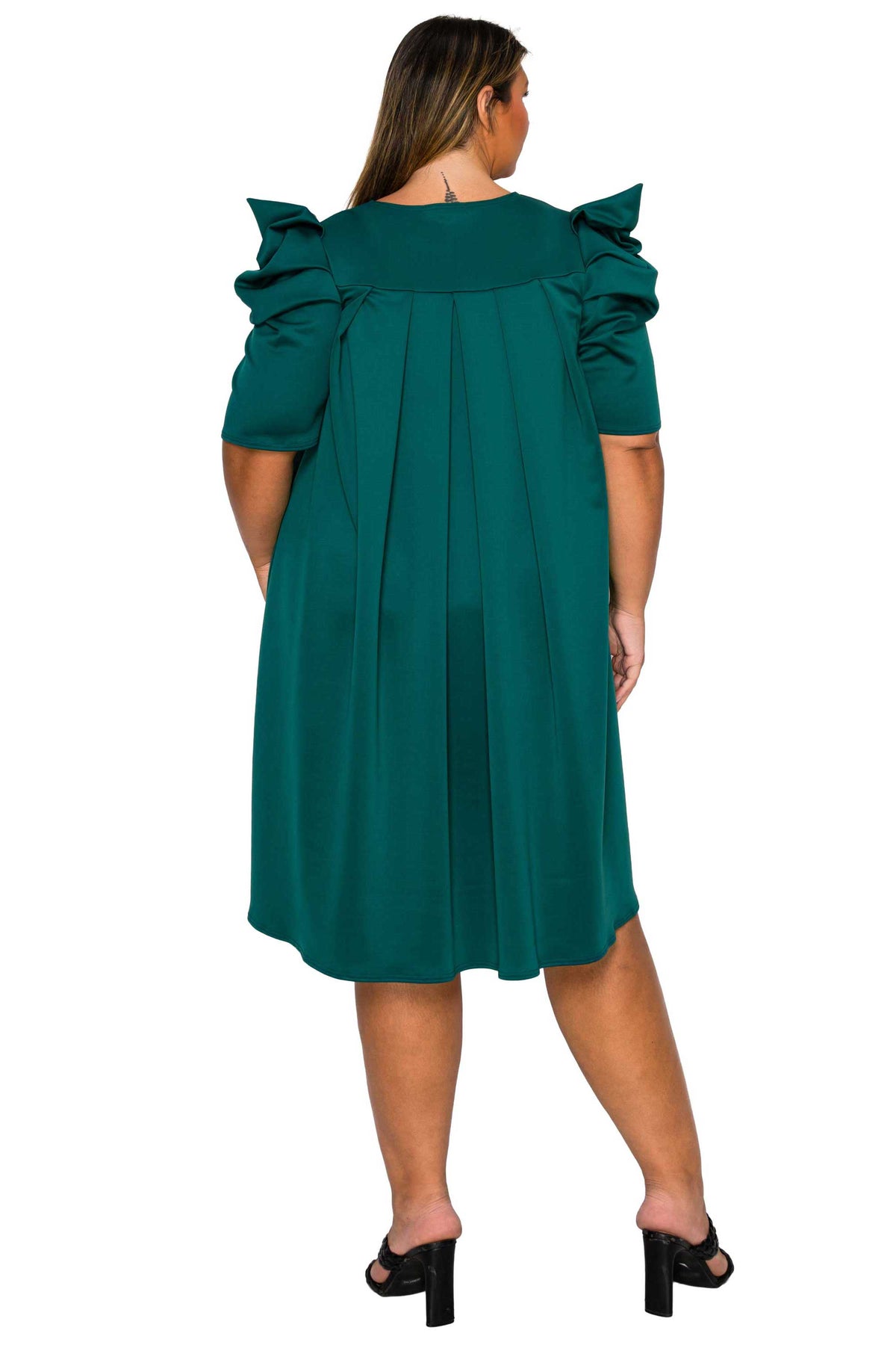 L I V D Women's Plus Size Zaya Pleated Swing Dress