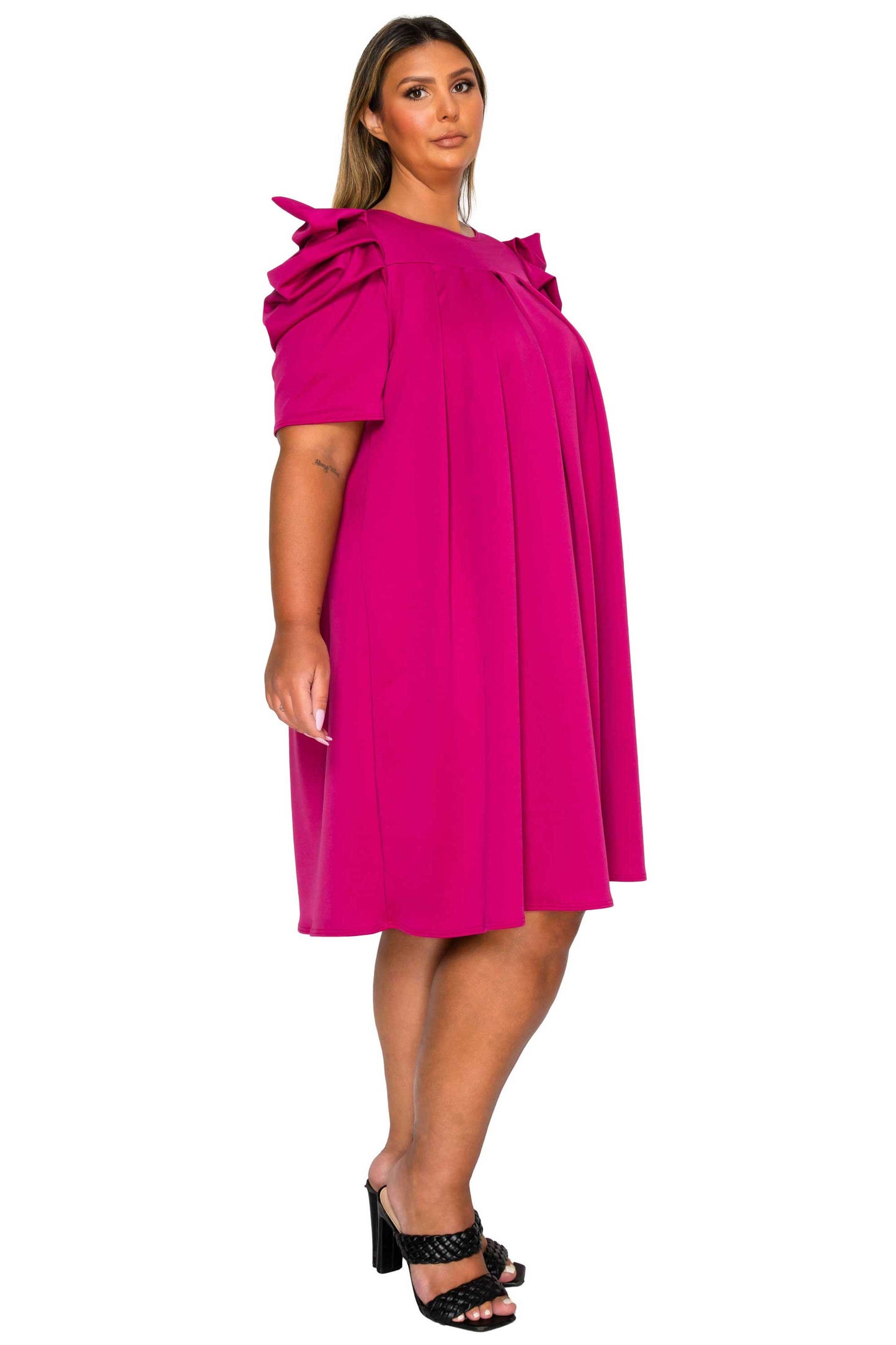 L I V D Women's Plus Size Zaya Pleated Swing Dress