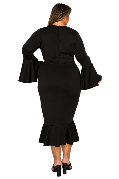 L I V D Women's Plus Size Sabrina Mermaid Hem Dress