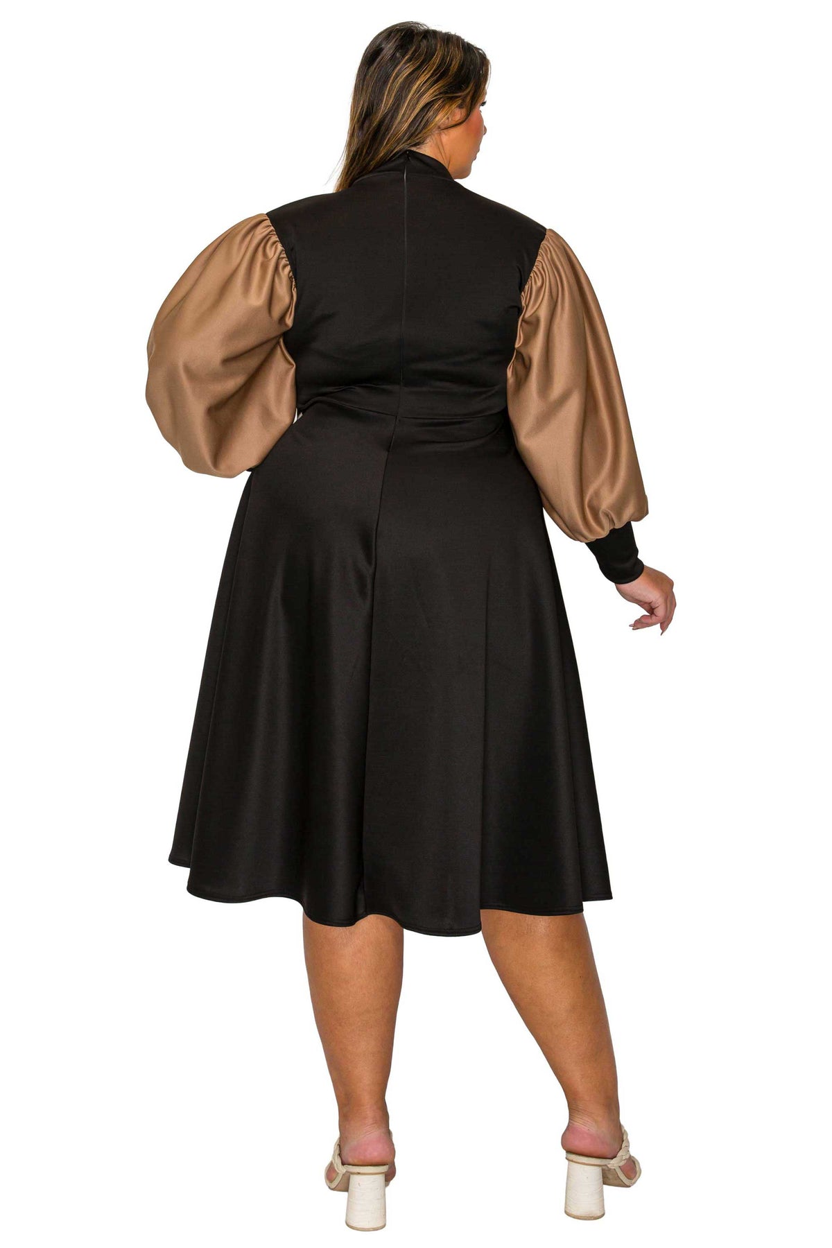 L I V D Women's Plus Size Calissa Color Block Midi Dress