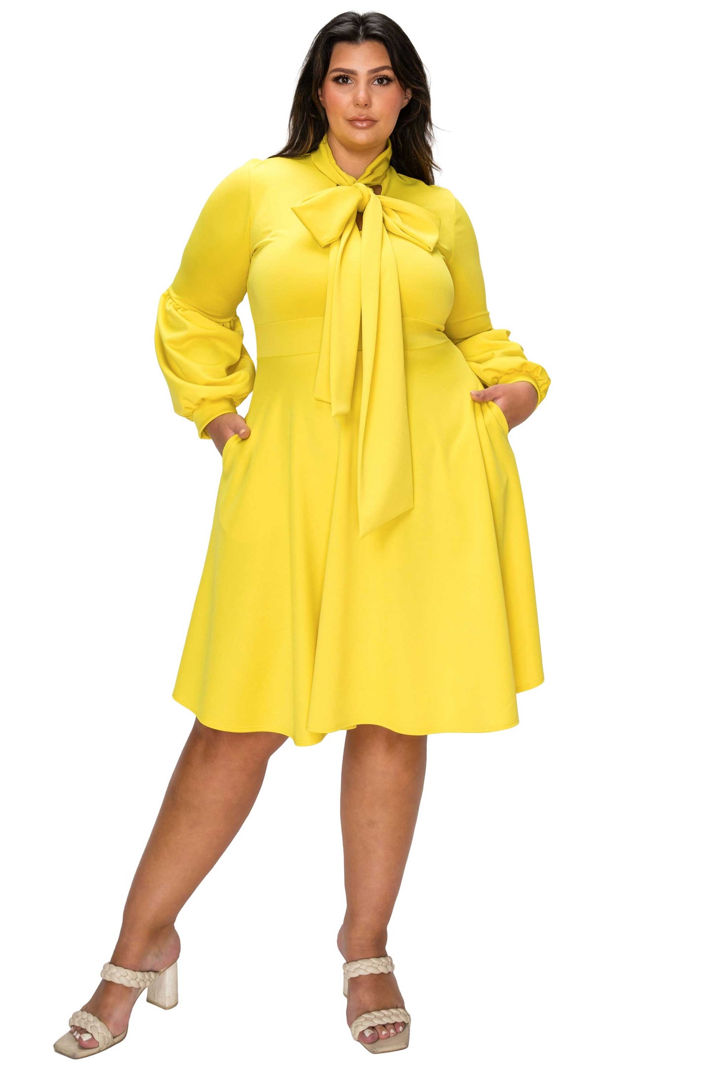 L I V D Women's Plus Size Bekah Flare Pocket Dress