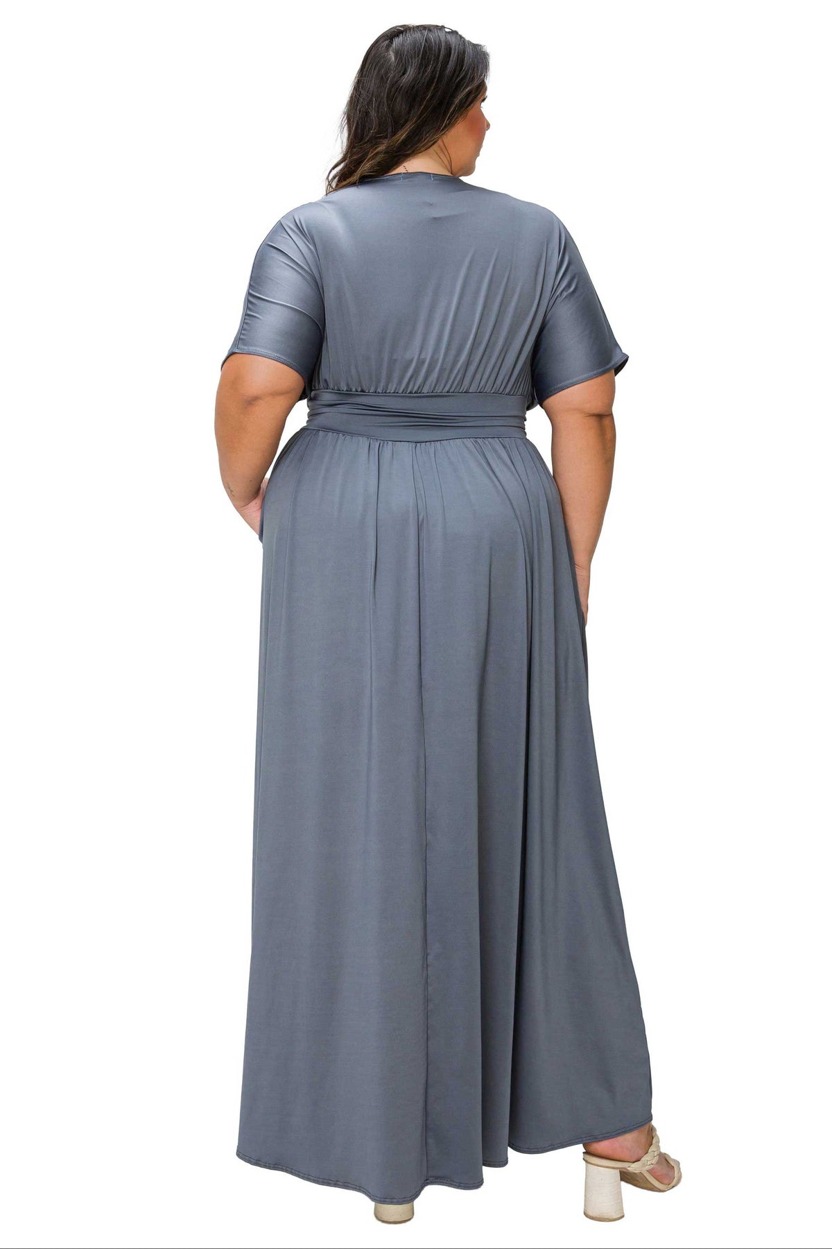 L I V D Women's Plus Size Raffi Empire Waist Pocket Maxi Dress