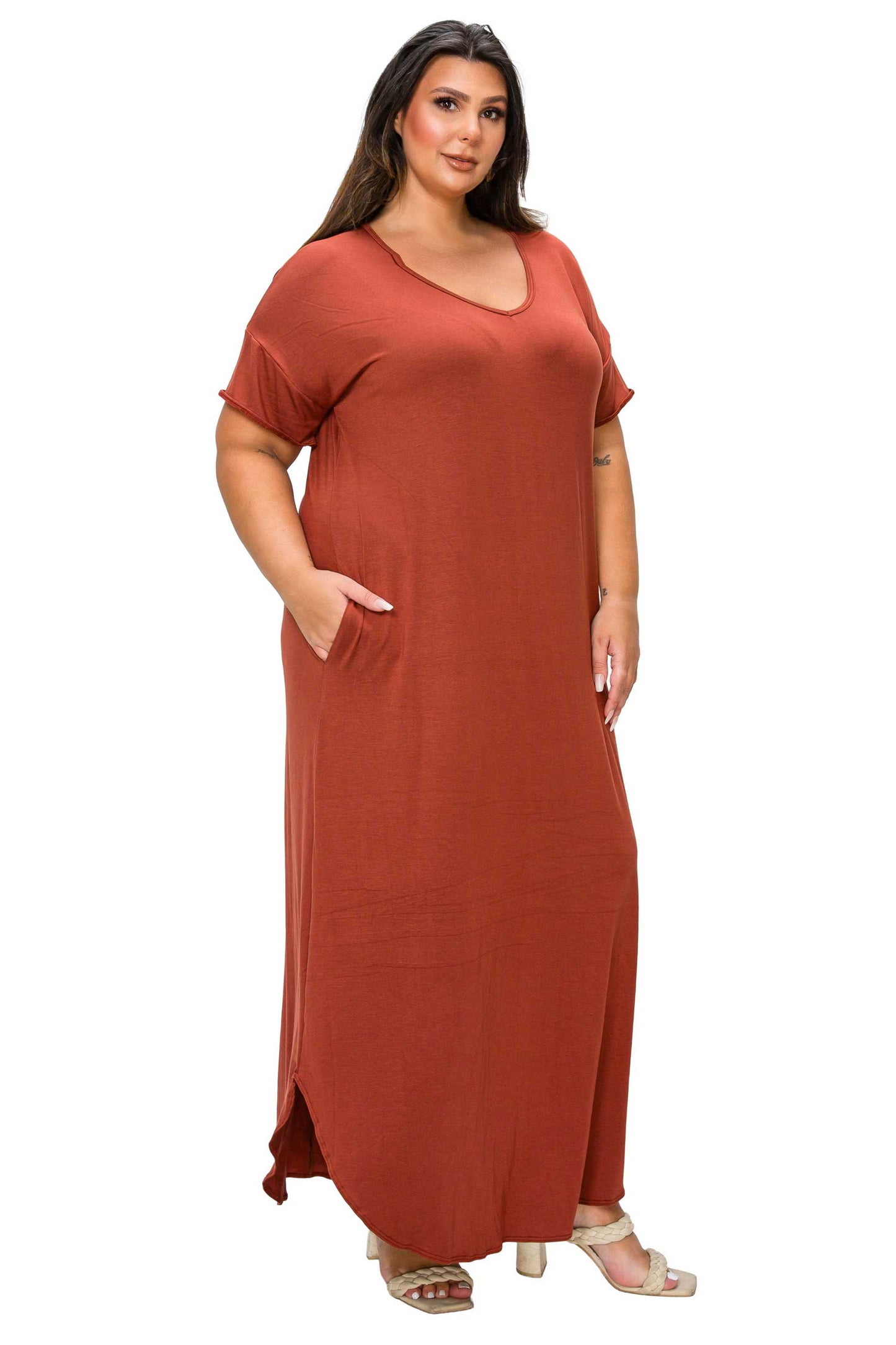 L I V D Women's Plus Size Scarlett Maxi Pocket Dress