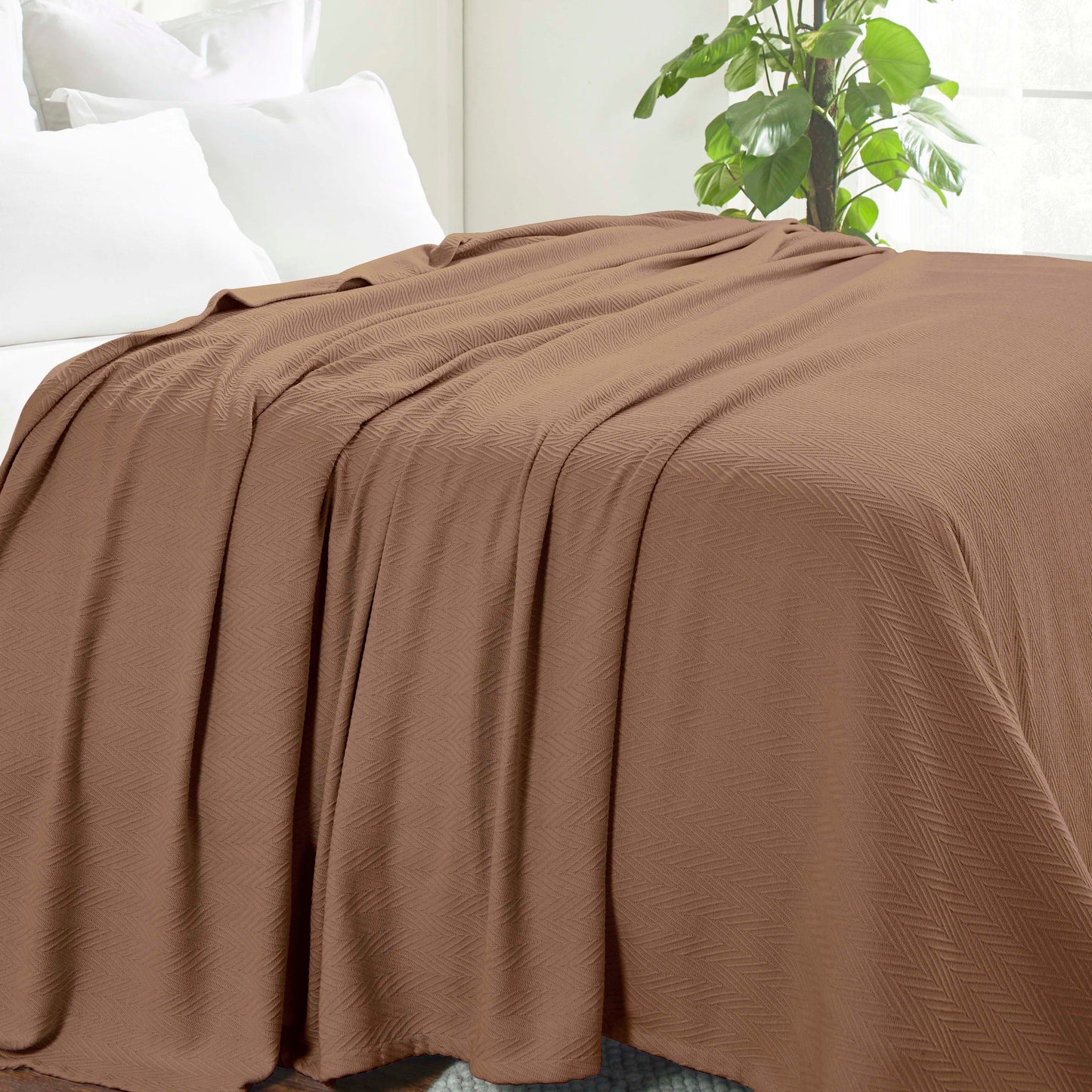Superior Metro 100% Cotton All-Season Lightweight Blanket