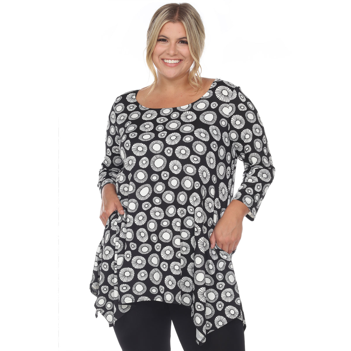 White Mark Women's Printed Geometric Circle Tunic Top