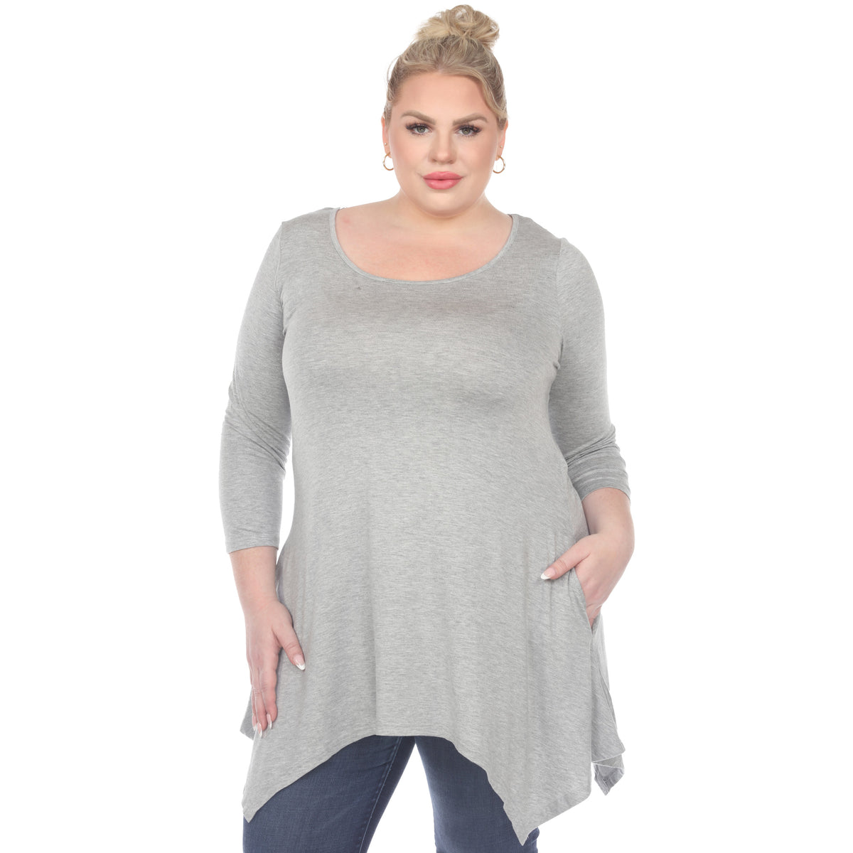 White Mark Women's Makayla Scoop Neck Four Point Hem Solid Tunic Top