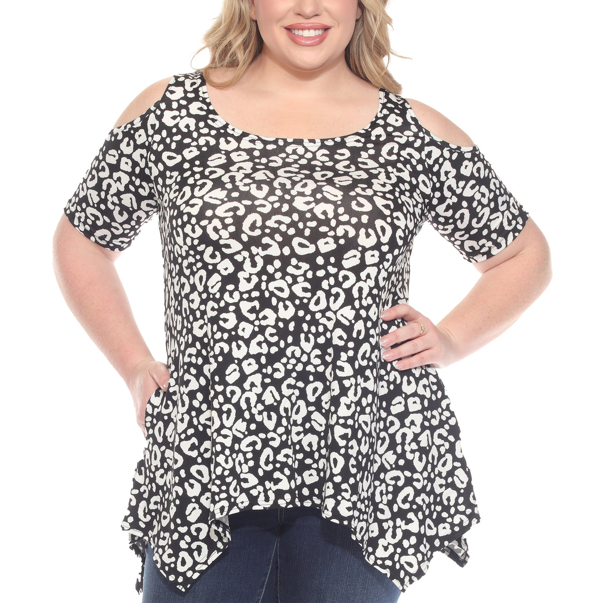 White Mark Women's Leopard Print Cold Shoulder Short Sleeve Tunic