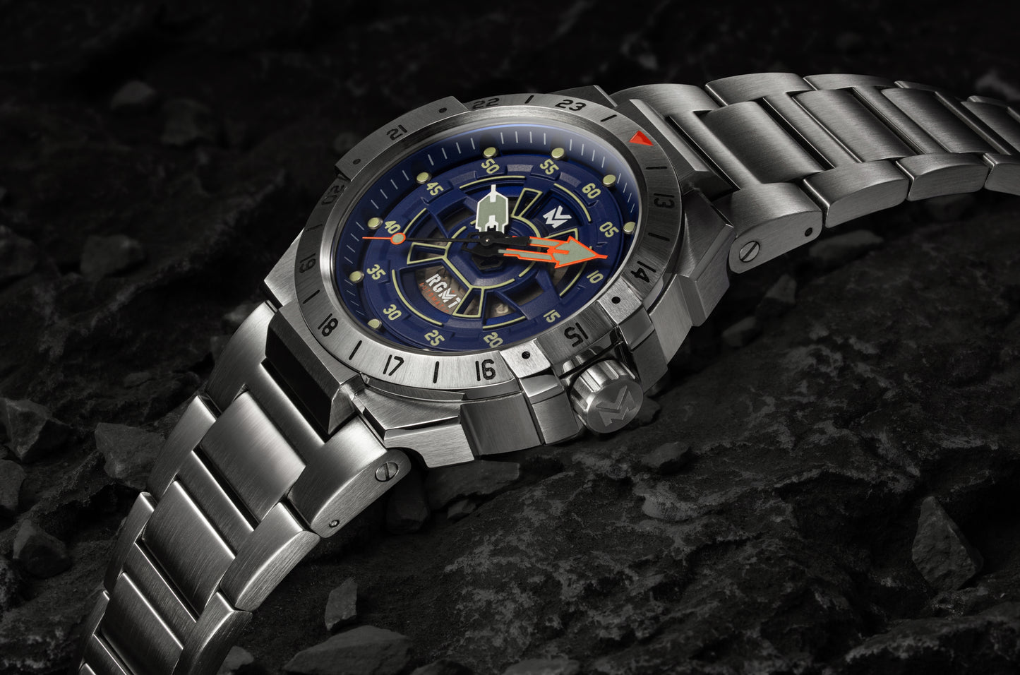 RGMT Men's 47mm Himars Automatic Bracelet Watch