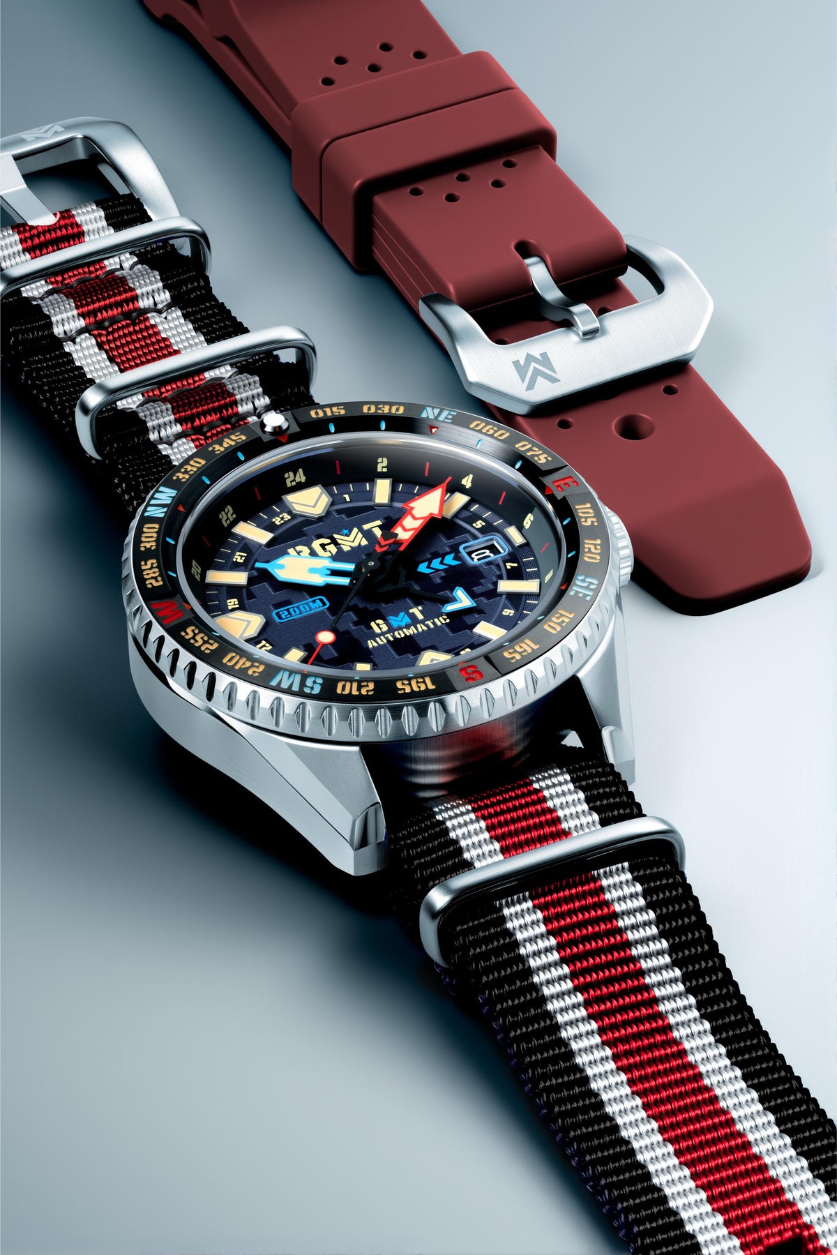 RGMT Men's 42mm Dragoon Automatic Date GMT Interchangeable Nylon & Rubber Strap Watch